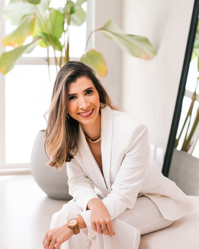 Dra. Maria Fernanda, nutricionista clínica parceira da Oxy Recovery.
